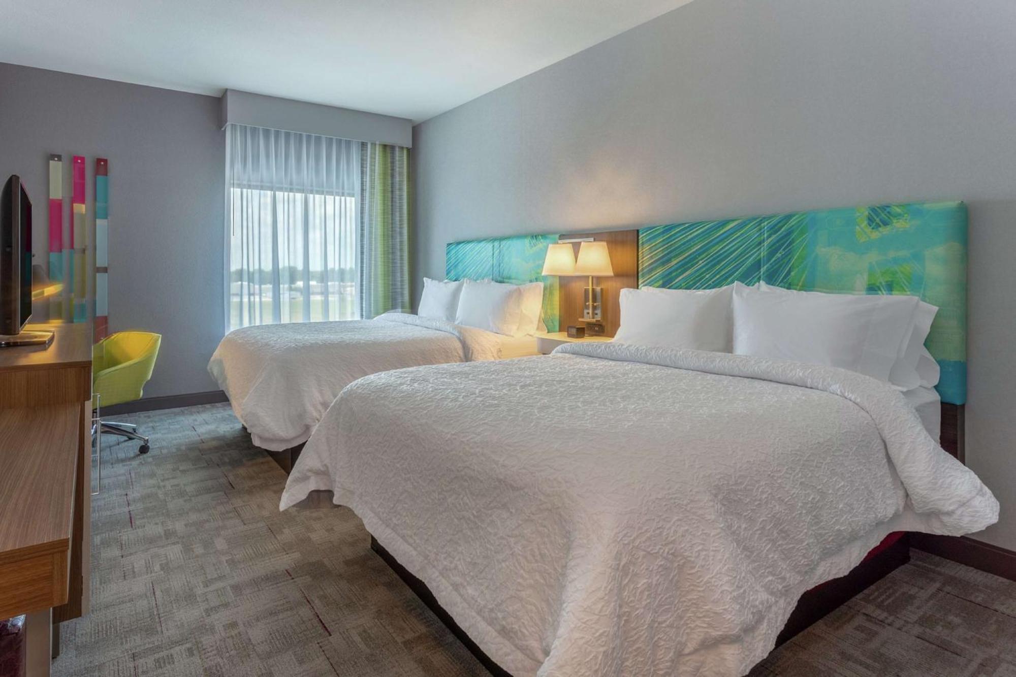Hampton Inn & Suites Burlington Ngoại thất bức ảnh