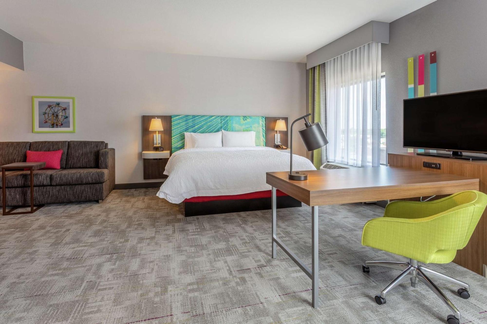 Hampton Inn & Suites Burlington Ngoại thất bức ảnh