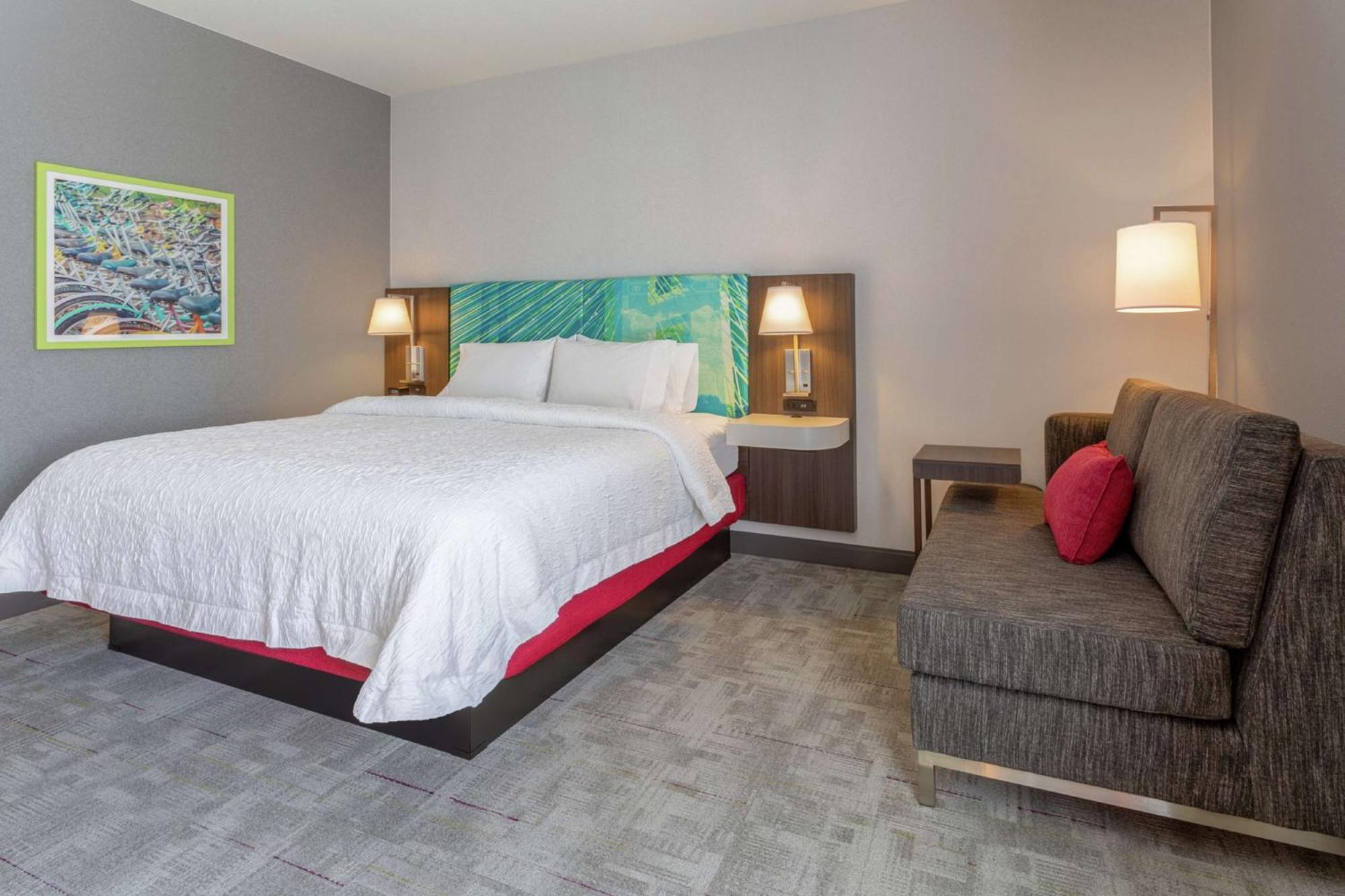 Hampton Inn & Suites Burlington Ngoại thất bức ảnh