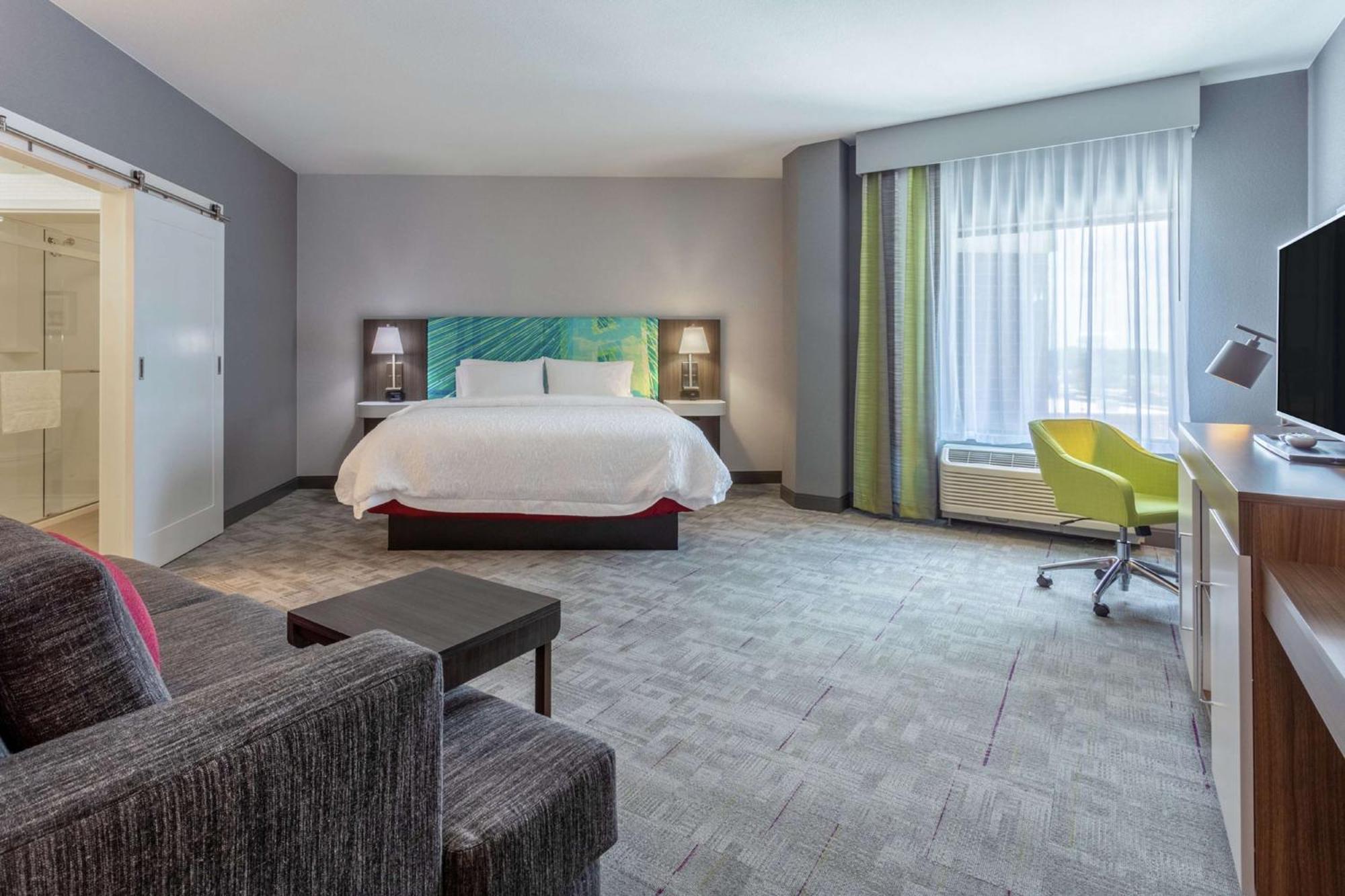 Hampton Inn & Suites Burlington Ngoại thất bức ảnh