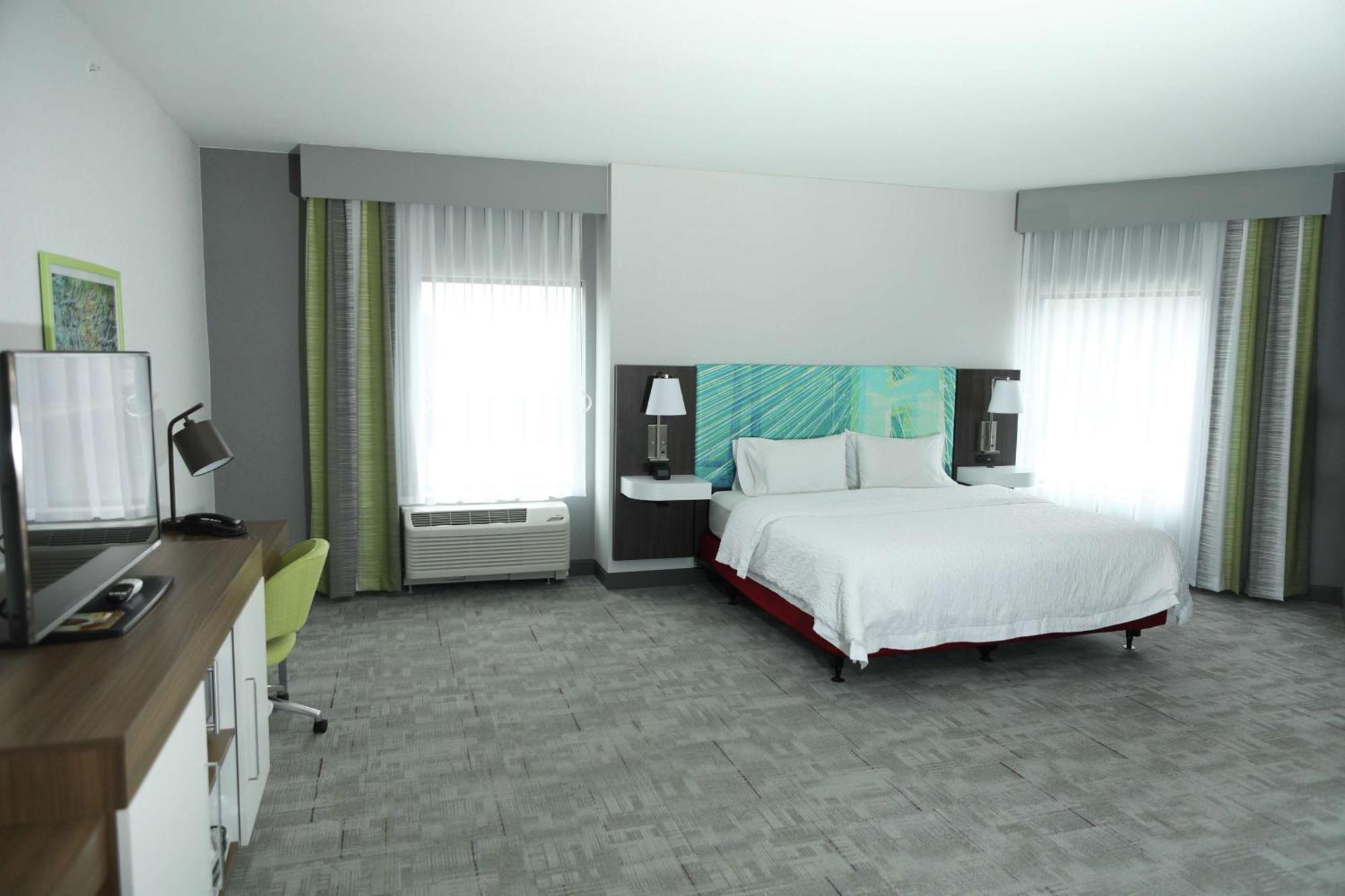 Hampton Inn & Suites Burlington Ngoại thất bức ảnh