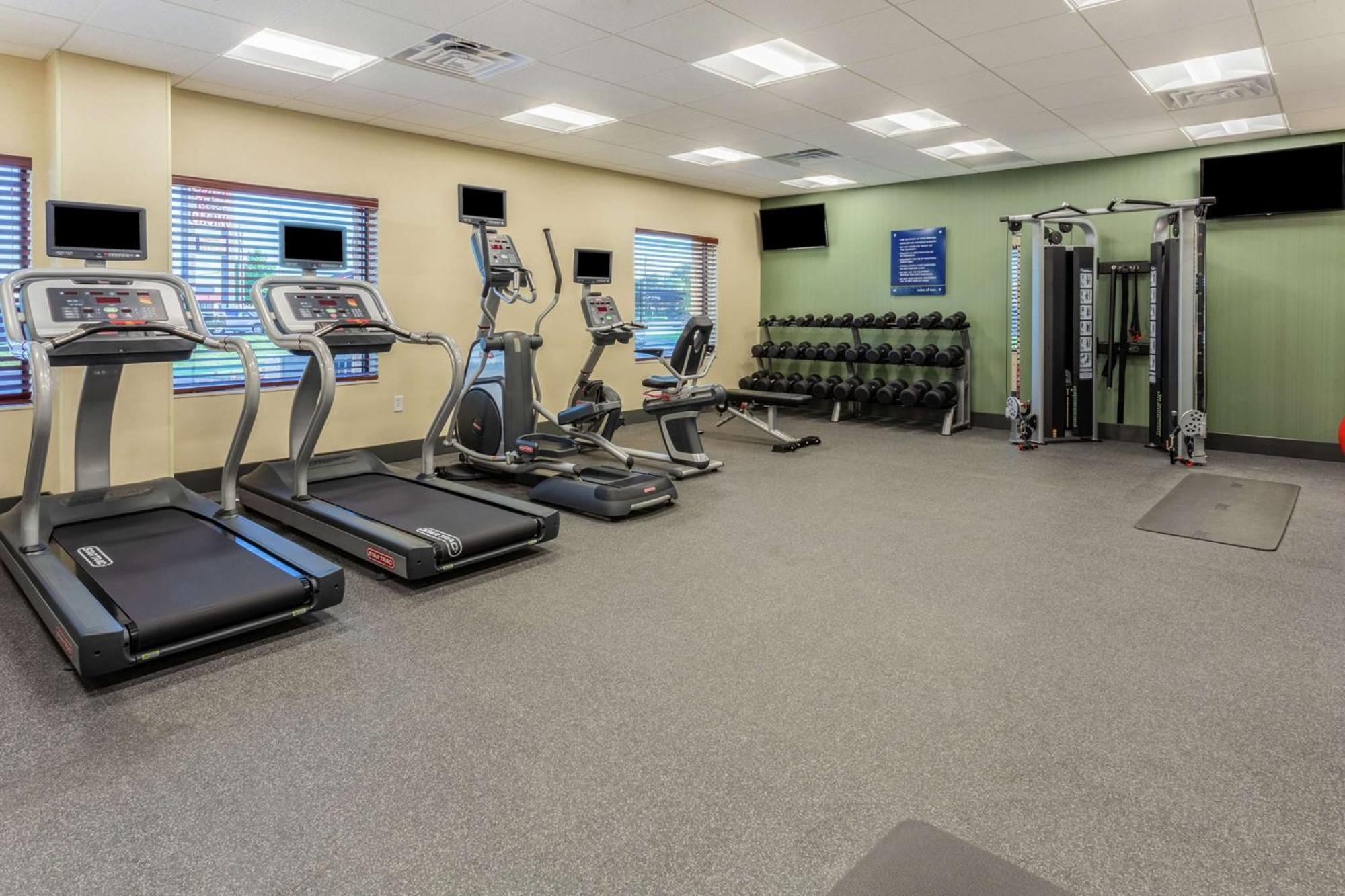 Hampton Inn & Suites Burlington Ngoại thất bức ảnh